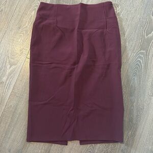 Elegant Burgundy Pencil Skirt